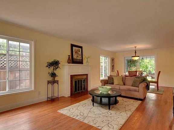 Living Room 3