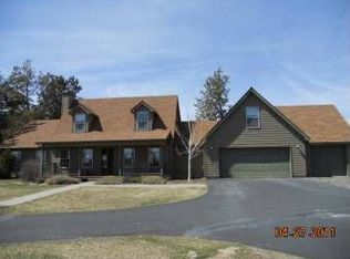 22050 White Peaks Dr, Bend, OR 97702
