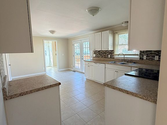 2nd image of 101 Virginia Ln