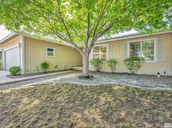 311 Valley View Dr, Dayton, NV 89403