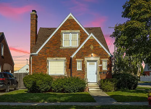 15704 Cleveland Ave #2 Photo 1