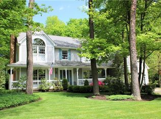 105 Firethorn Rd, Baden, PA 15005