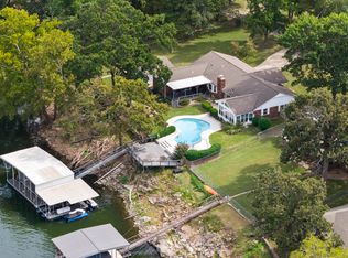 61870 E 262nd Loop N, Grove, OK 74344