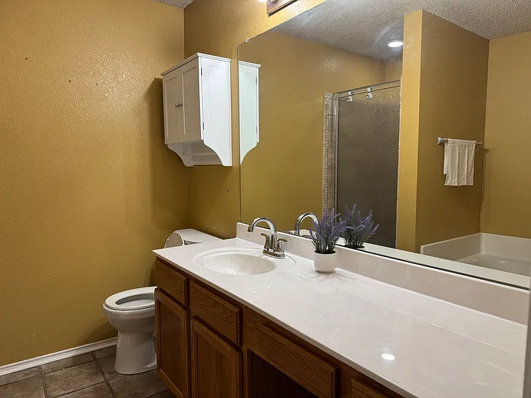 824 Mulder Dr — Photo 25