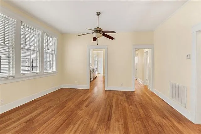 2503 Calhoun St — Photo 4
