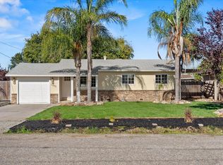 1985 16th St, Olivehurst, CA 95961