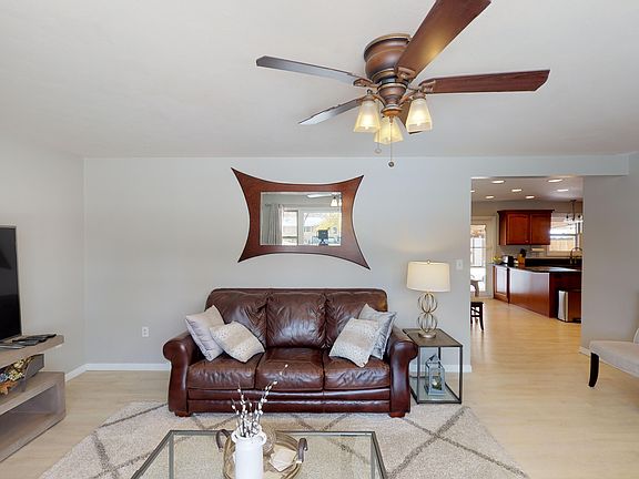 C 3203-N-Colorado-Ave-Living-Room (2).jpg