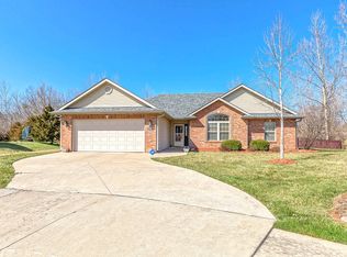 3504 Piranha Ct, Columbia, MO 65202