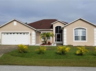 330 Aylesbury Ct, Kissimmee, FL 34758