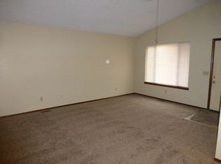 1463 S Todd Place Ct, Wichita, KS 67207