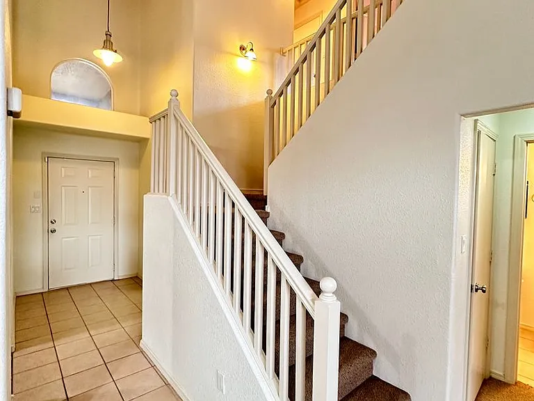 7419 Desert Eagle Rd NE — Photo 20