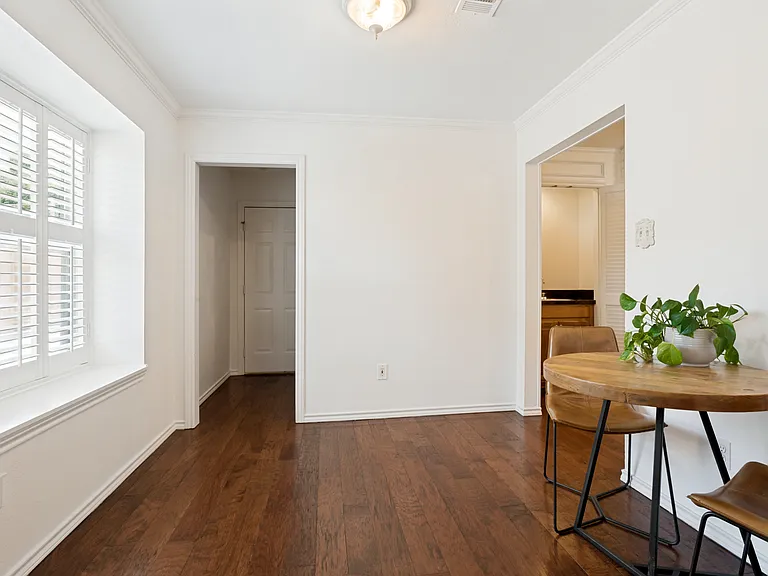 1005 De Pauw Dr — Photo 11