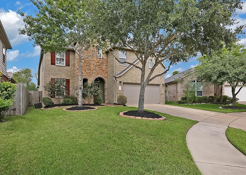 1st image of 25410 Melody Canyon Ct