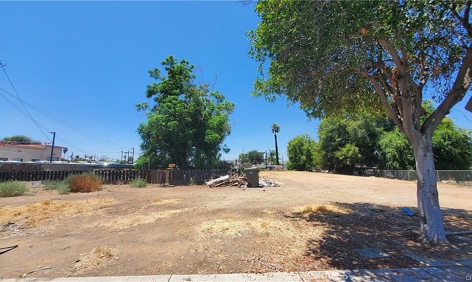2nd image of 217 Iowa Ave Lot 47