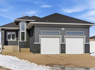 4822 E Green View Cres, Regina, SK S4V3L2