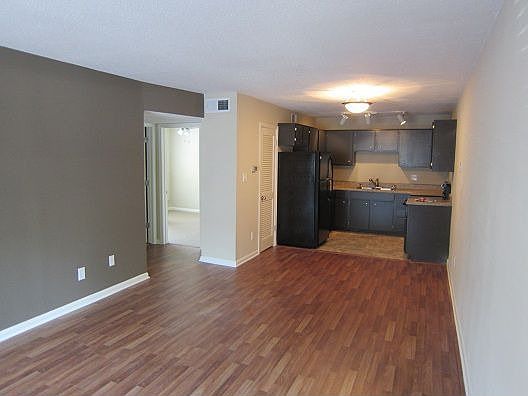 New Floors - Renter's Assis