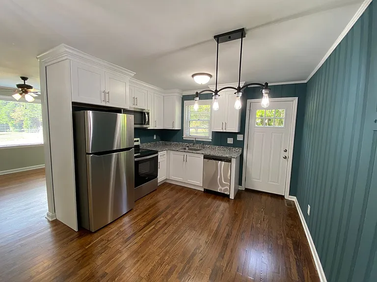 3501 Rainbow St — Photo 7