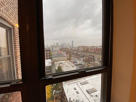 5th image of 45-32 44th St #6F