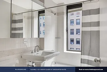 Rented by The Blueground