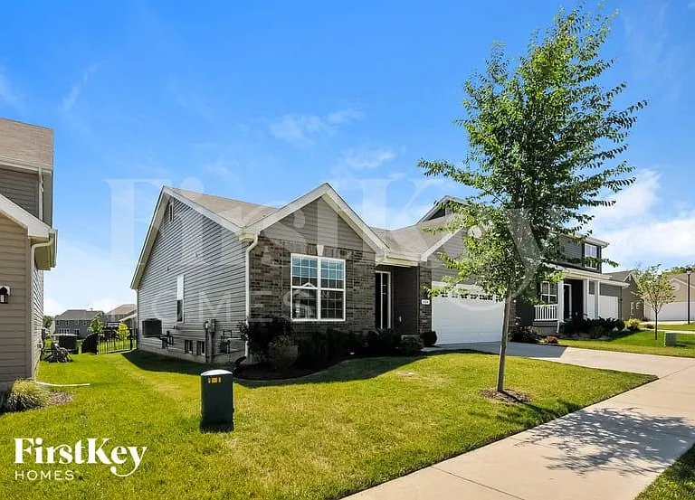 404 Cozy Pines Dr — Photo 2