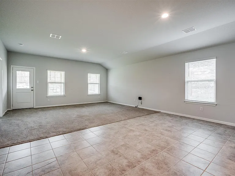 4100 Alberta Ln — Photo 11