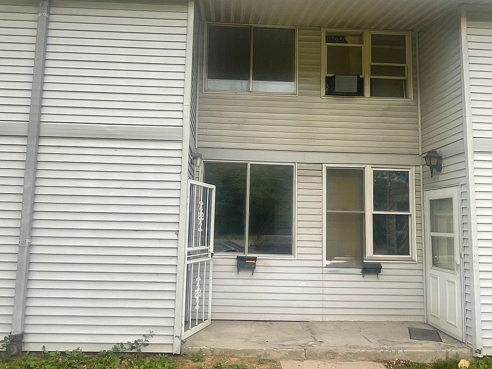 1st image of 8970 N 95th St #F