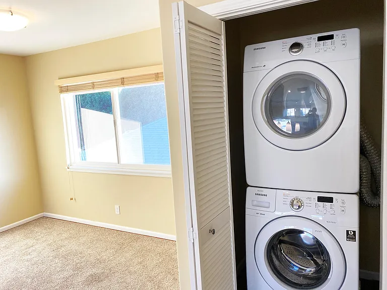 3227 Paliuli St #2 — Photo 13