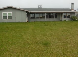 1105 Ocean Beach Blvd N, Long Beach, WA