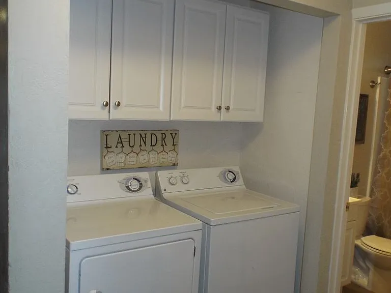 0605 - 303 Hickory St — Photo 19