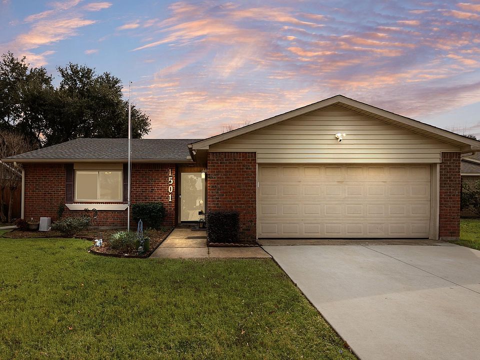 1st image of 1501 Monica Ln