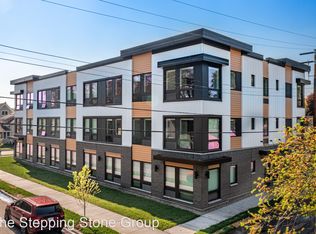 4200 S 32nd St #204, Minneapolis, MN 55406
