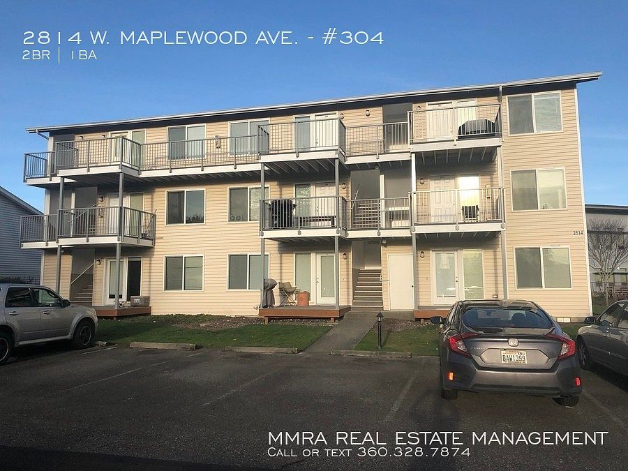 2nd image of 2814 W Maplewood Ave APT 304