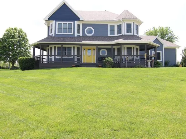 15507 Bradfort Ct, Basehor, KS 66007