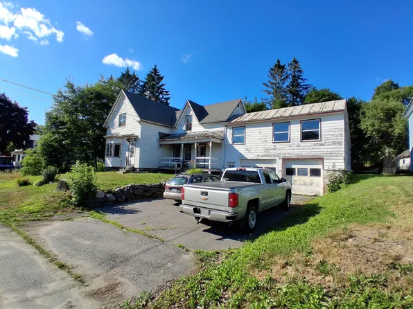 12 Jones Street, Madison, ME 04950