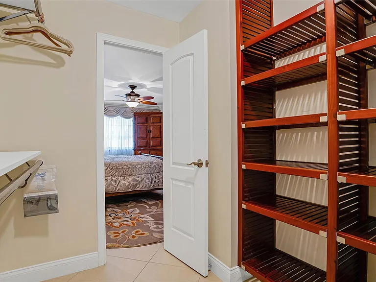 133 N Pompano Beach Blvd #501 — Photo 30