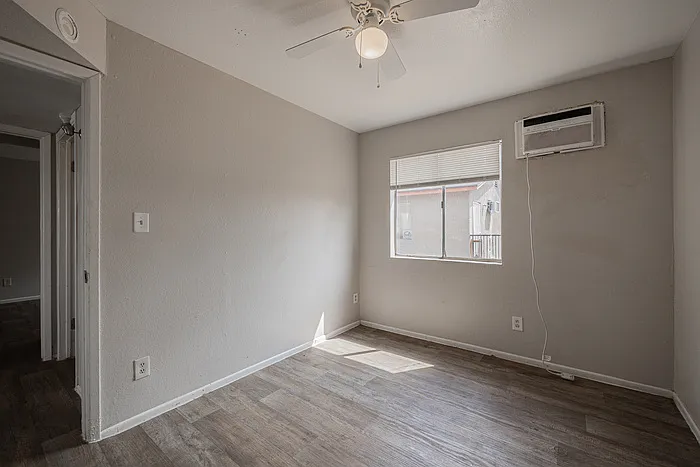 622 N 30th Pl #4 — Photo 11