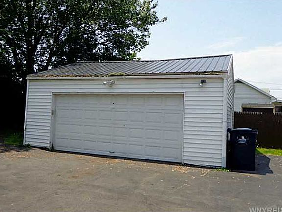 4th image of 4200 Lasalle Ave #1