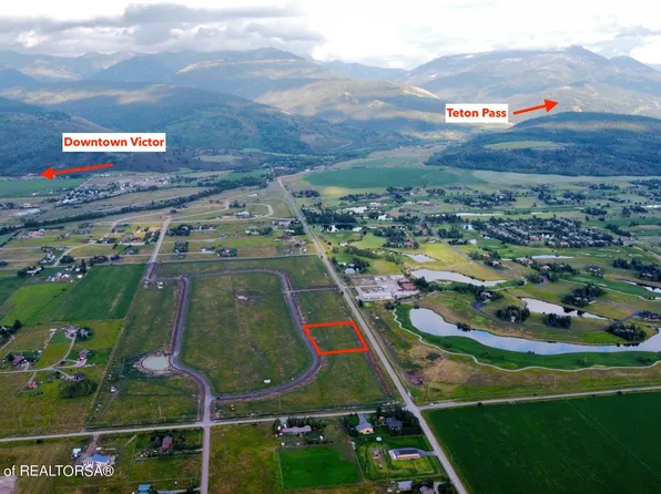 9 Lucia Ln, Victor, ID 83455