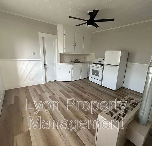 415 Main St #5 — Photo 1
