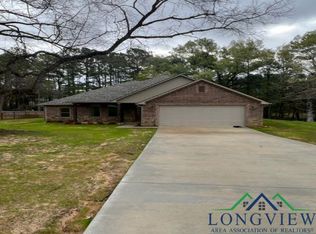 110 Heartland Xing, Diana, TX 75640