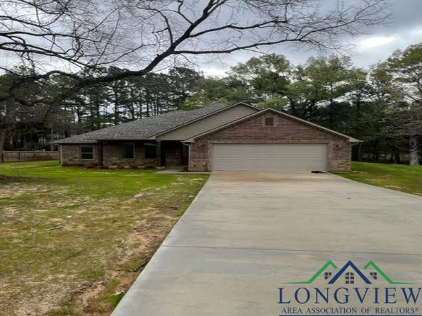110 Heartland Xing, Diana, TX 75640