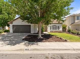 9808 N Whitney Ave, Fresno, CA 93720