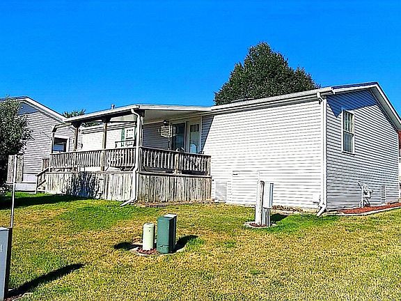 4th image of 8440 Willowtree Dr
