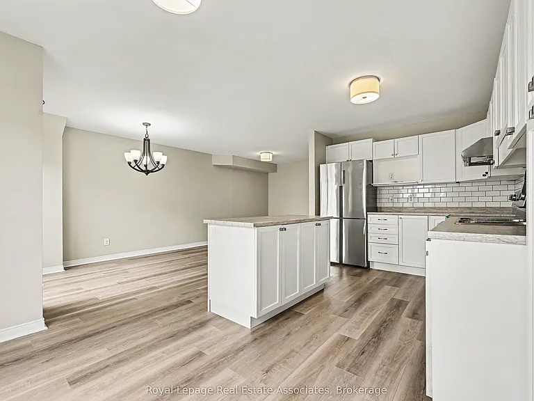 158 Lokoya St — Photo 6