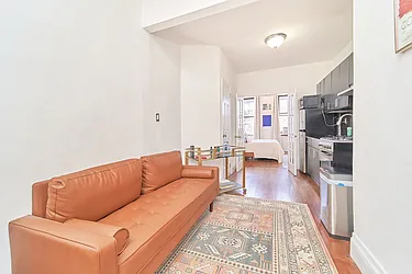 Rented by Living New York