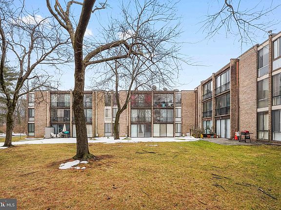 3rd image of 8647 Greenbelt Rd APT T2