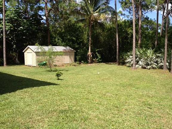 Home For Sale In The Acreage