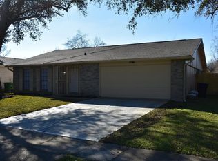 5523 Irish Hill Dr, Houston, TX 77053