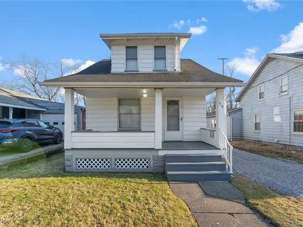 59 Stambaugh St, Girard, OH 44420