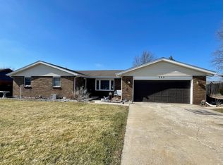 385 S Walnut St, Manteno, IL 60950